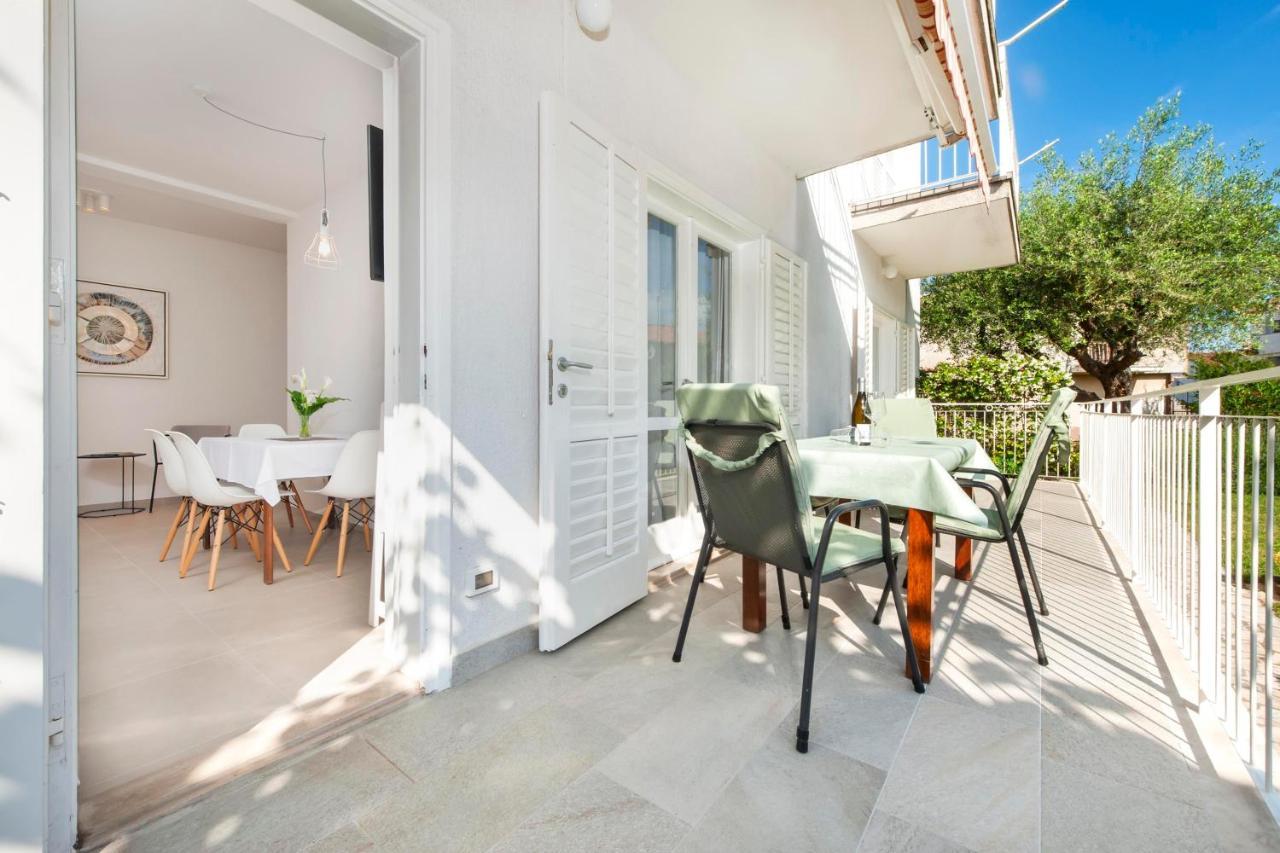 Apartments Magnolia Rovinj Exterior photo