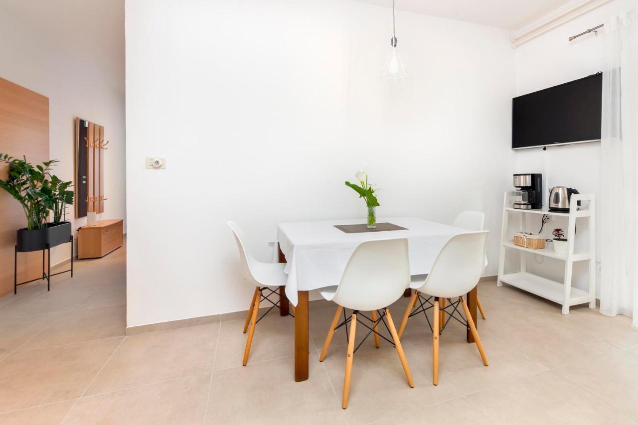 Apartments Magnolia Rovinj Exterior photo